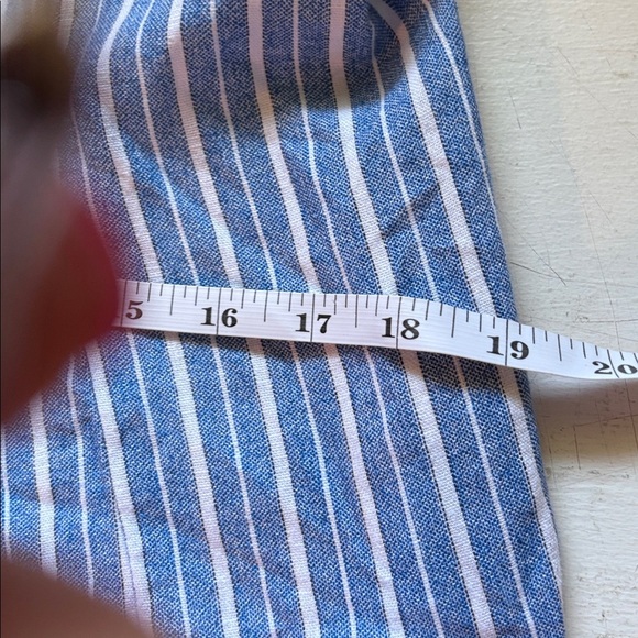 A New Day™ Linen V-Neck Blouse
Cute Adjustable Ties - Picture 10 of 10